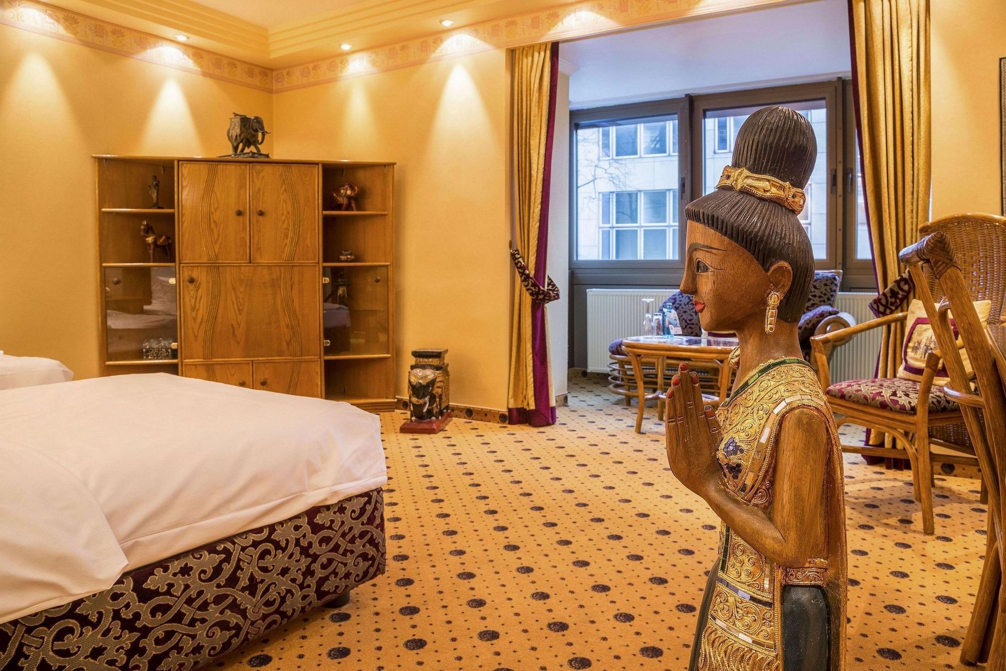 Villa Westend Hotel An Der Messe Frankfurt am Main Bagian luar foto
