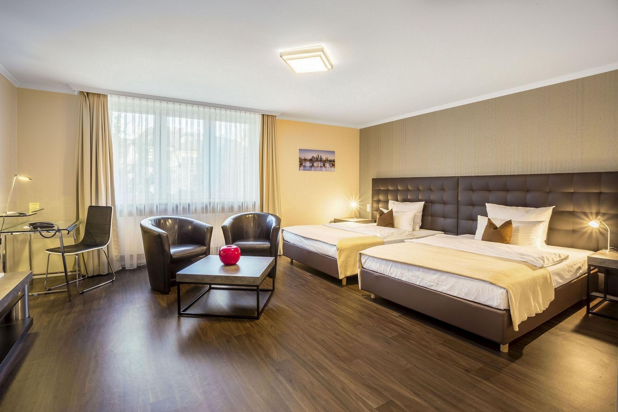 Villa Westend Hotel An Der Messe Frankfurt am Main Bagian luar foto