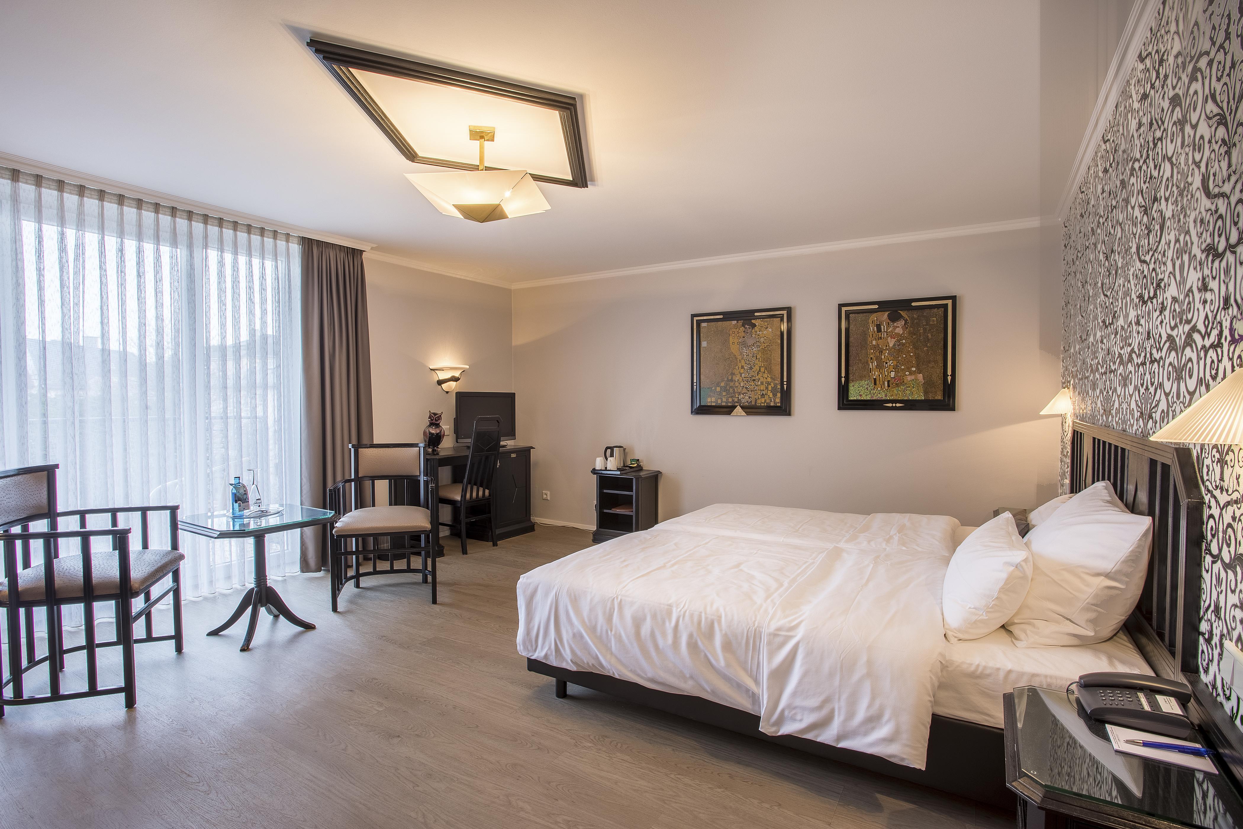 Villa Westend Hotel An Der Messe Frankfurt am Main Bagian luar foto