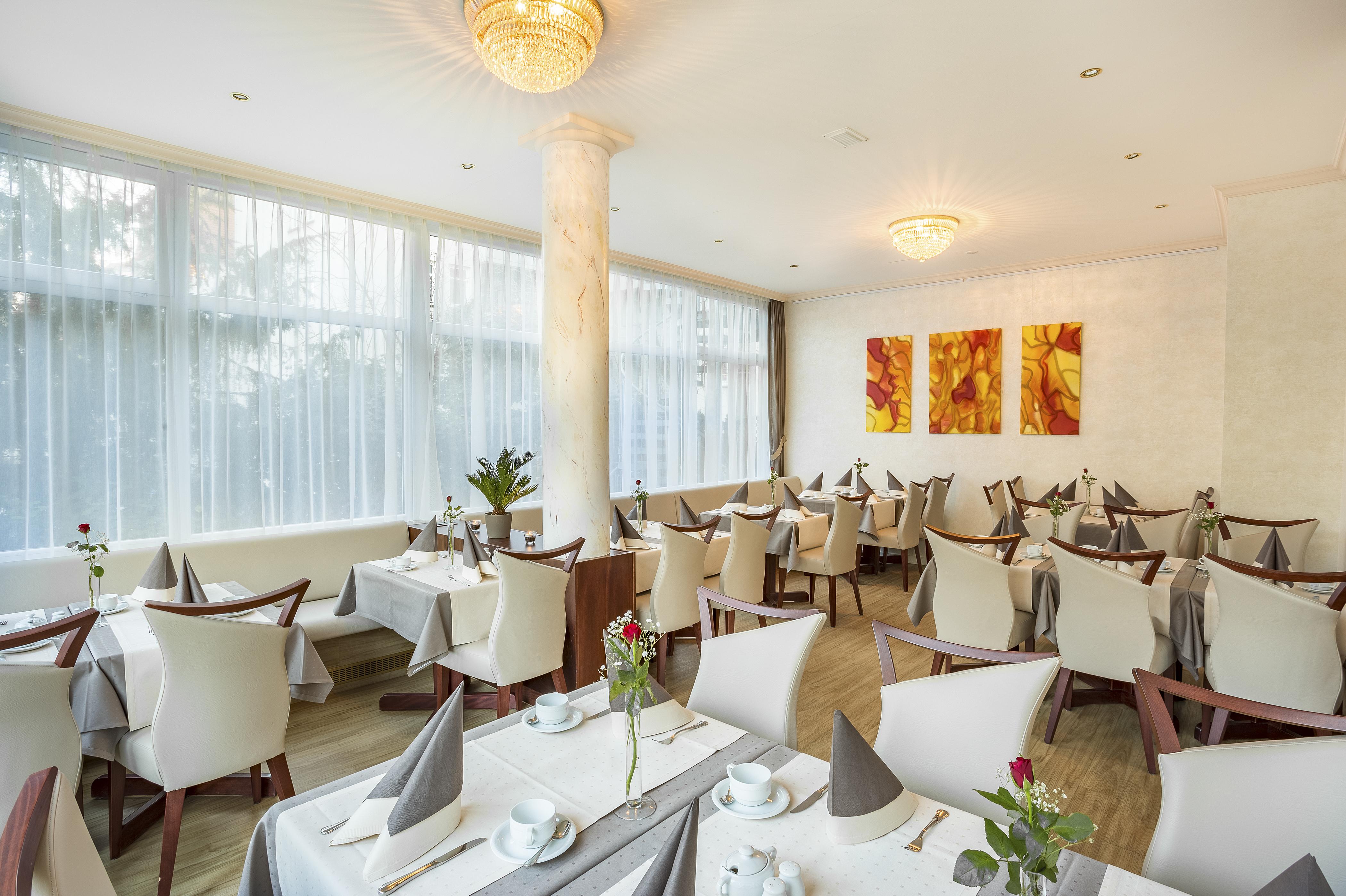 Villa Westend Hotel An Der Messe Frankfurt am Main Bagian luar foto