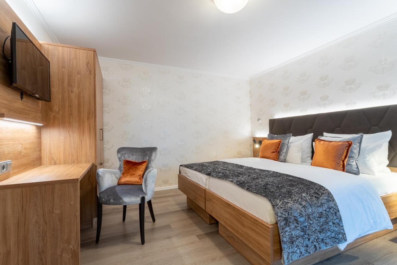 Villa Westend Hotel An Der Messe Frankfurt am Main Bagian luar foto