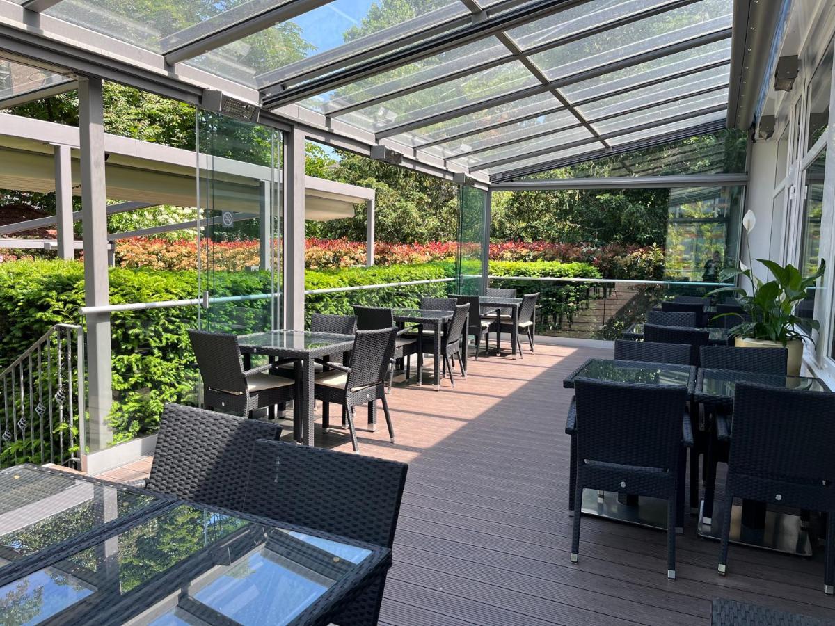 Villa Westend Hotel An Der Messe Frankfurt am Main Bagian luar foto