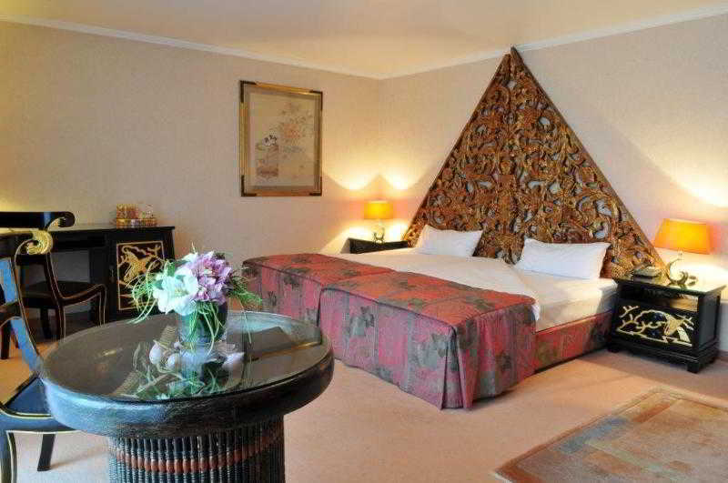 Villa Westend Hotel An Der Messe Frankfurt am Main Bagian luar foto