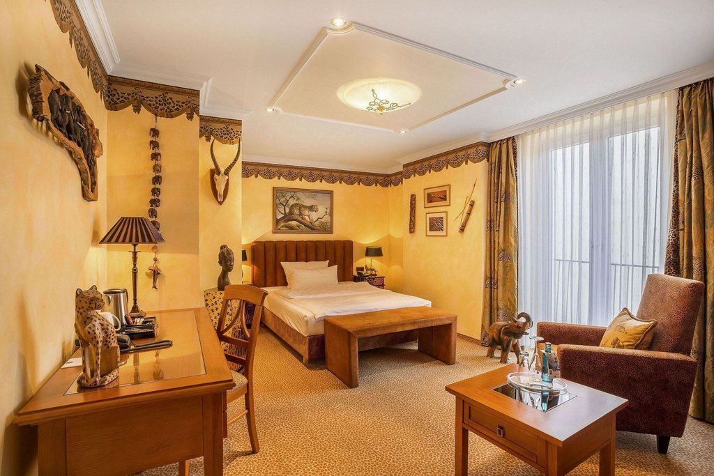 Villa Westend Hotel An Der Messe Frankfurt am Main Bagian luar foto